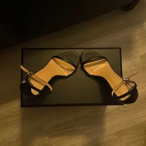 Women’s black heels